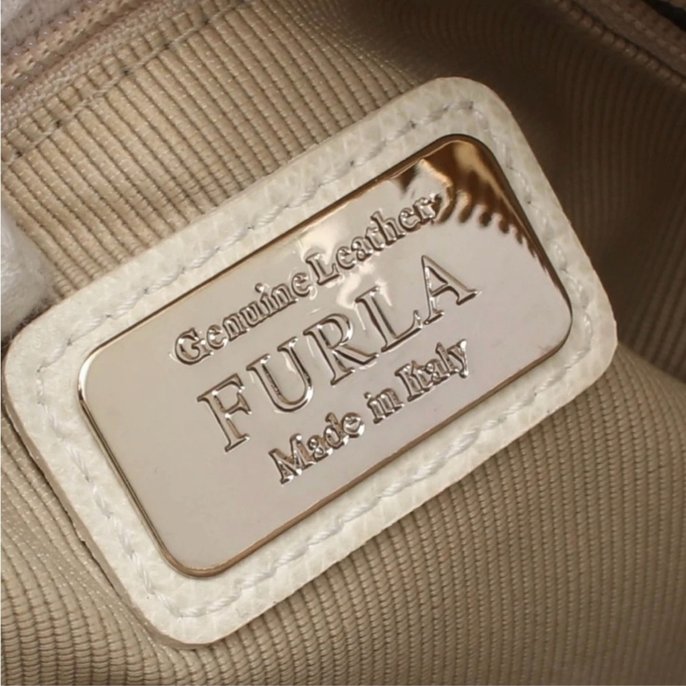 Furla Dome Piper Satchel Leather Handbag - Picture 3 of 6